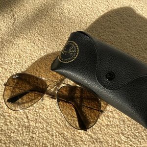 Gold ray ban aviators